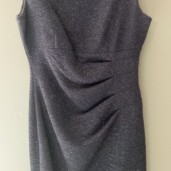 Perfect LBD Eliza J - Picture 2 of 3